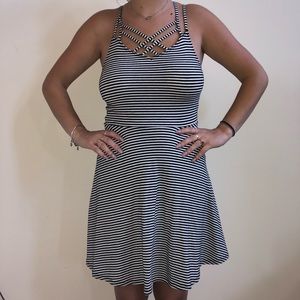 Black and White Stripped Dress - Hollister - Small